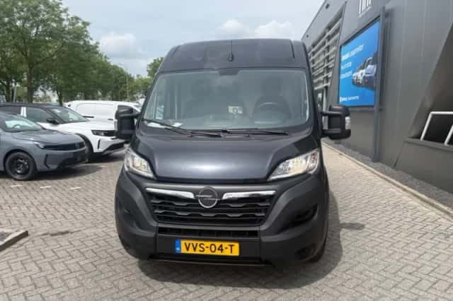 Opel Movano (2023) thumbnail 2