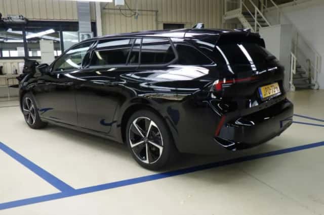 Opel Astra Sports Tourer (2025) thumbnail 4