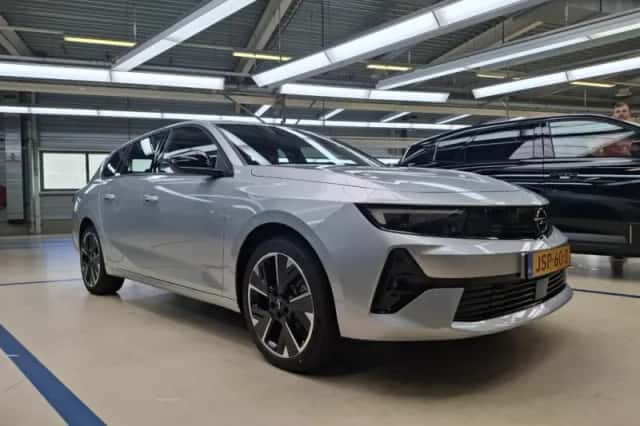 Opel Astra (2025) thumbnail 2