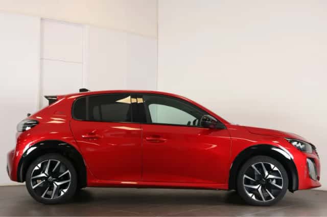 Peugeot 208 (2024) thumbnail 4