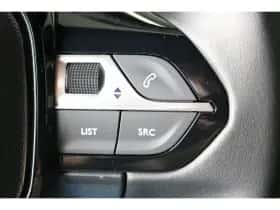 Peugeot 2008 (2024) thumbnail 24