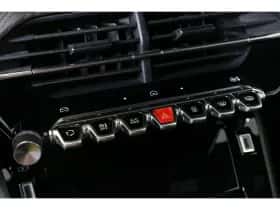 Peugeot 2008 (2024) thumbnail 38