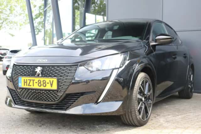 Peugeot 208 (2023) thumbnail 1