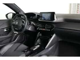 Peugeot 208 (2023) thumbnail 10