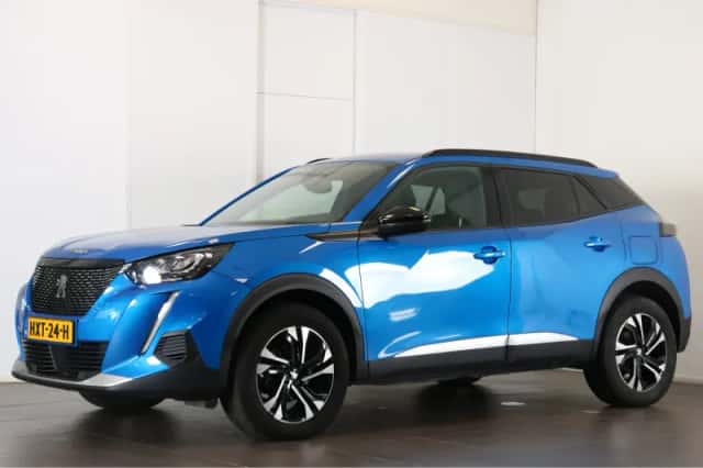 Peugeot 2008 (2023) thumbnail 1