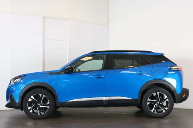 Peugeot 2008 (2023) thumbnail 3