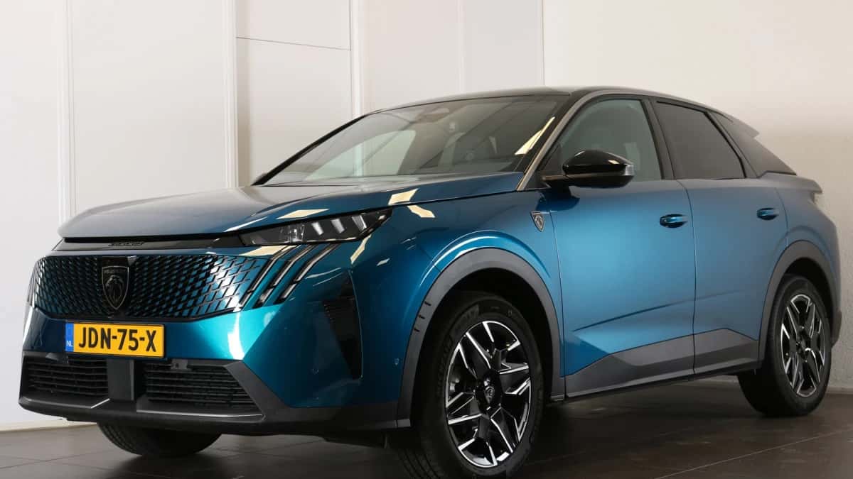 Peugeot 3008 (2025) — foto 1
