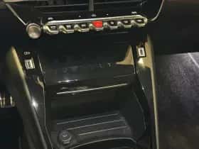 Peugeot 208 (2024) thumbnail 37