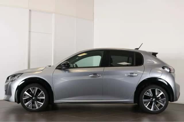 Peugeot 208 (2021) thumbnail 3
