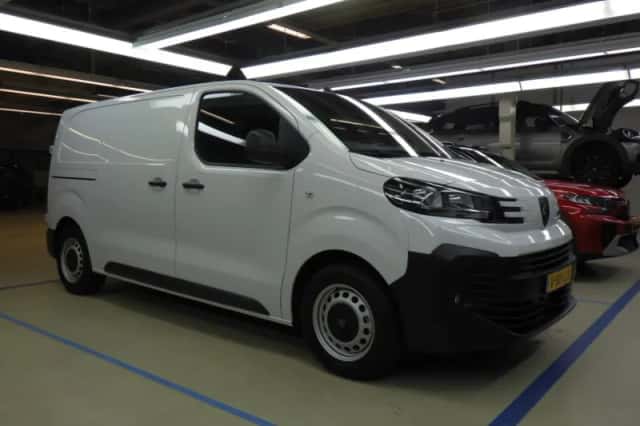 Peugeot E-Expert (2025) thumbnail 3