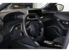 Peugeot 2008 (2025) thumbnail 13