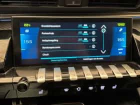Peugeot 508 (2022) thumbnail 41