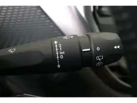 Peugeot 2008 (2014) thumbnail 26