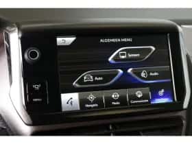 Peugeot 2008 (2014) thumbnail 33