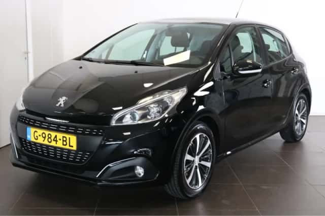 Peugeot 208 (2018) thumbnail 1