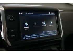 Peugeot 208 (2018) thumbnail 23