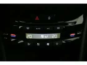 Peugeot 208 (2018) thumbnail 24