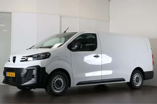 Peugeot E-Expert (2025) thumbnail 1