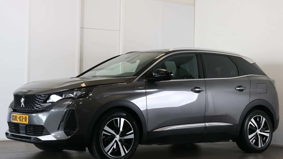 Peugeot 3008 (2022) — foto 1