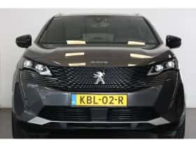 Peugeot 3008 (2022) thumbnail 2