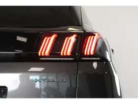 Peugeot 3008 (2022) thumbnail 8