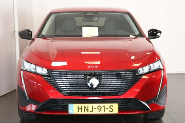 Peugeot e-308 (2025) thumbnail 2