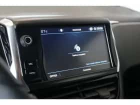 Peugeot 2008 (2018) thumbnail 25