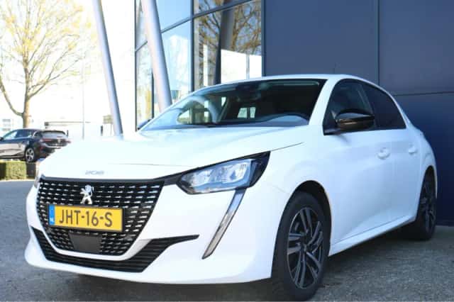Peugeot 208 (2023) thumbnail 1