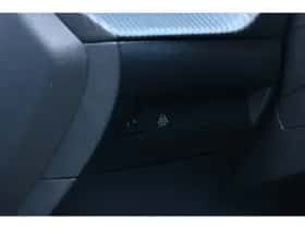 Peugeot 208 (2023) thumbnail 19