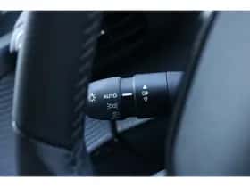 Peugeot 208 (2023) thumbnail 21