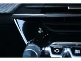 Peugeot 208 (2023) thumbnail 38