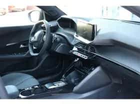 Peugeot 2008 (2025) thumbnail 12