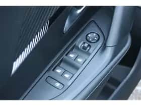 Peugeot 2008 (2025) thumbnail 19