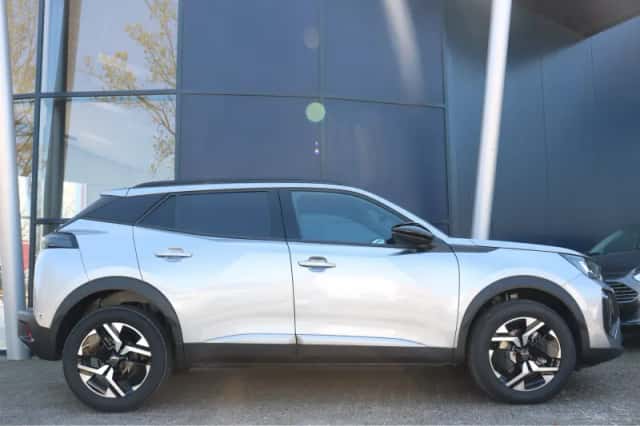 Peugeot 2008 (2025) thumbnail 4
