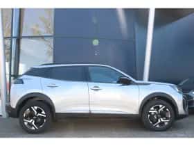 Peugeot 2008 (2025) thumbnail 4