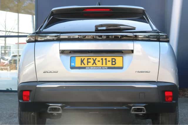 Peugeot 2008 (2025) thumbnail 5