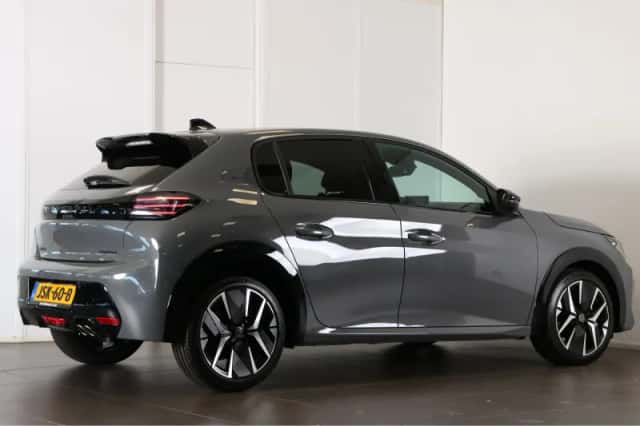 Peugeot 208 (2025) thumbnail 5