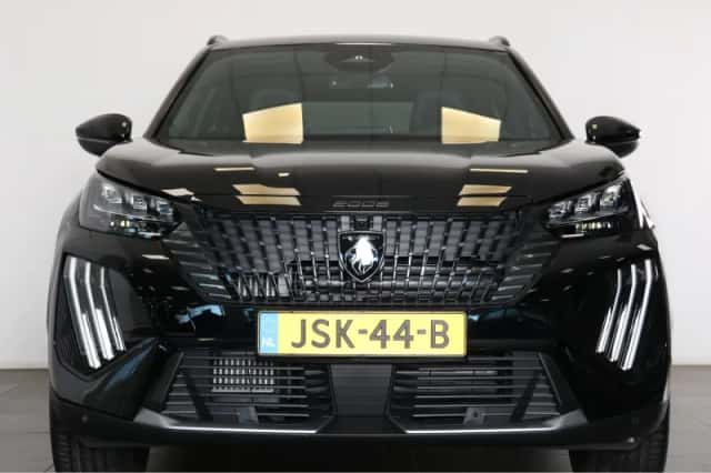 Peugeot 2008 (2025) thumbnail 2