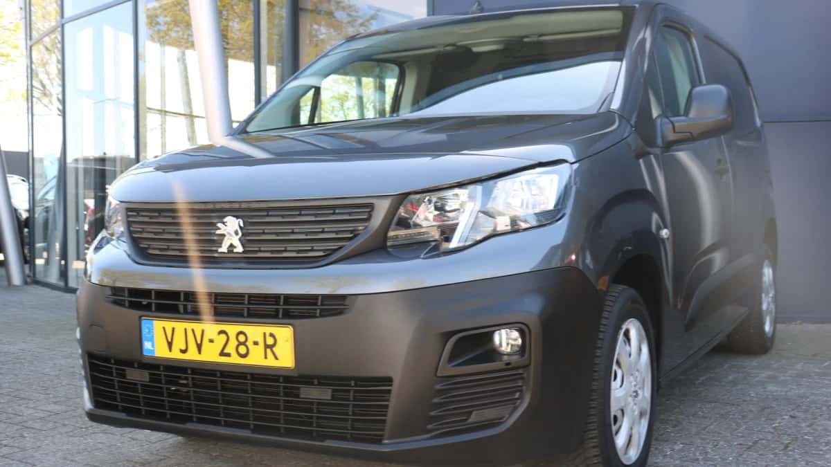 Peugeot Partner (2021) — foto 1
