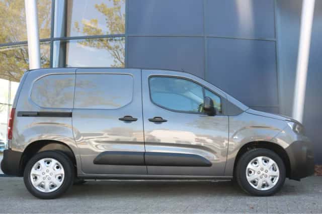 Peugeot Partner (2021) thumbnail 3
