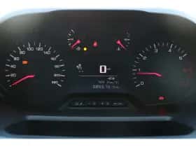 Peugeot Partner (2021) thumbnail 21