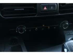 Peugeot Partner (2021) thumbnail 28