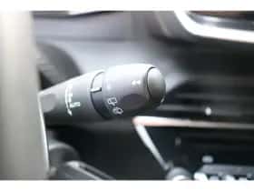 Peugeot 2008 (2025) thumbnail 18