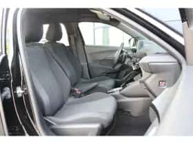 Peugeot 2008 (2025) thumbnail 10