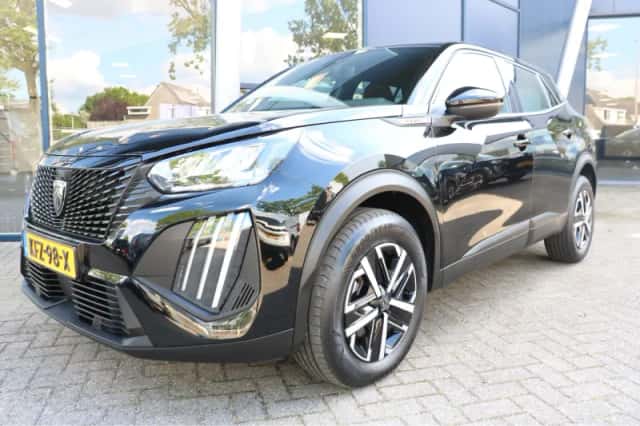 Peugeot 2008 (2025) thumbnail 1