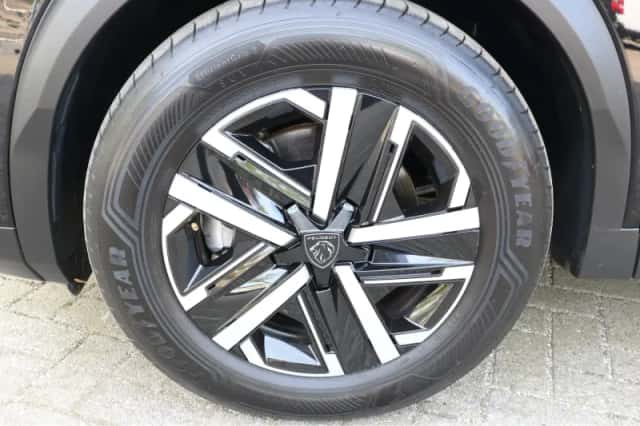 Peugeot 2008 (2025) thumbnail 6