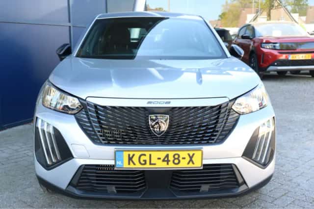 Peugeot 2008 (2025) thumbnail 2