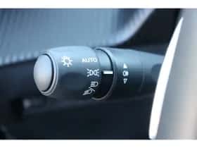 Peugeot 2008 (2025) thumbnail 17