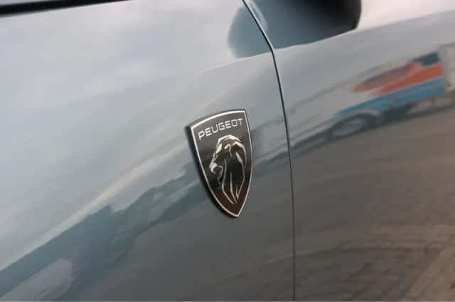 Peugeot 3008 (2025) thumbnail 6