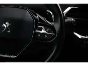 Peugeot 3008 (2023) thumbnail 13